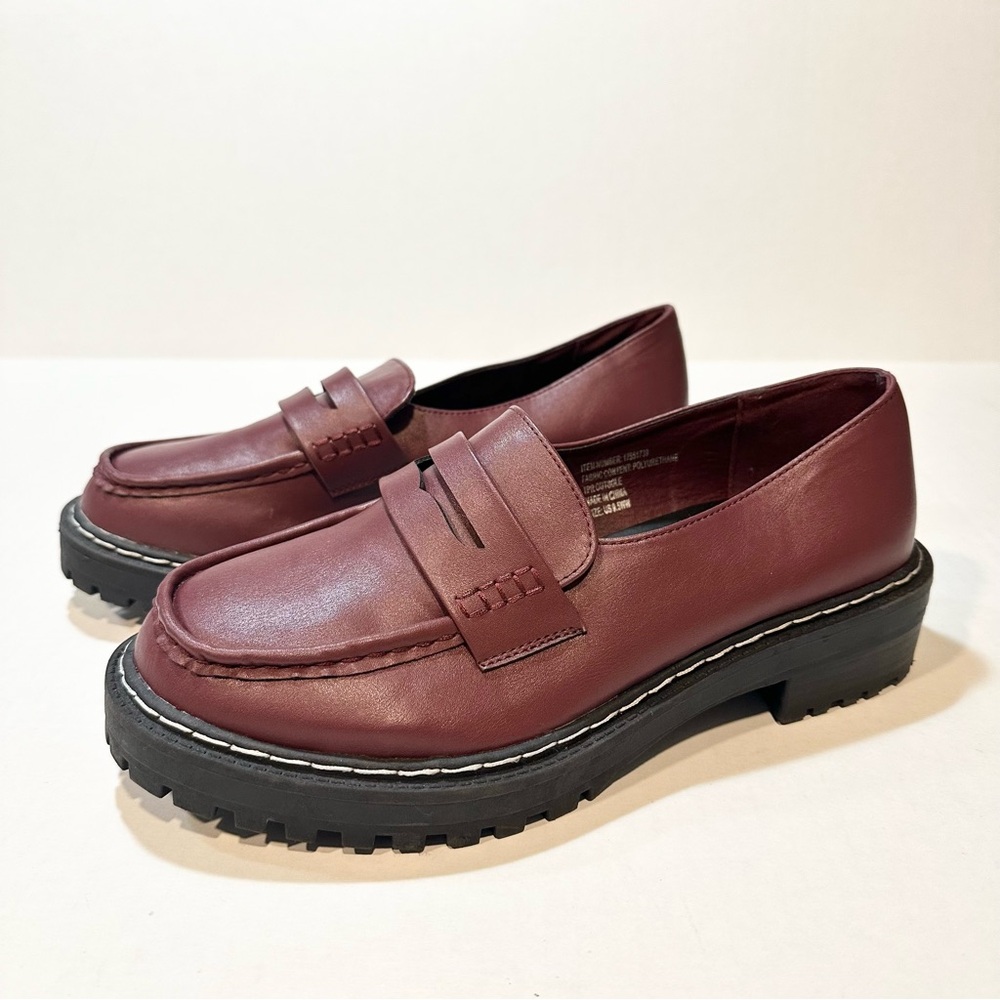 Torrid Chunky Loafers Burgundy Wine Slip On 90s Y2K Lug Sole, Size 9.5 Wide